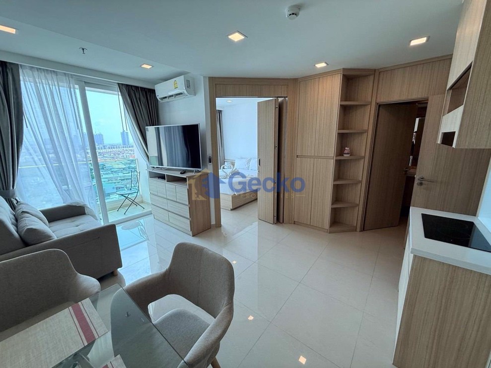 1 Bedroom Condo in City Garden Tower South Pattaya C013289 (Photo 4)
