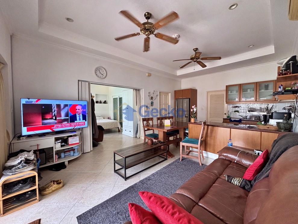 2 ห้องนอน บ้าน in Majestic Residence  พระตำหนัก H013290 (Photo 1)