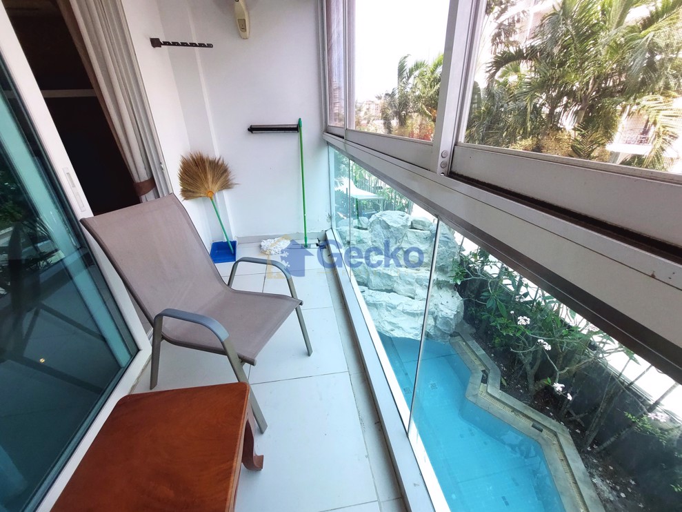Studio Condo in Amazon Residence Jomtien C013297 (Photo 1)