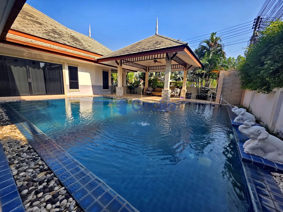 3 Bedrooms House in Baan Dusit Lake  Huay Yai H013307 (Photo 1)