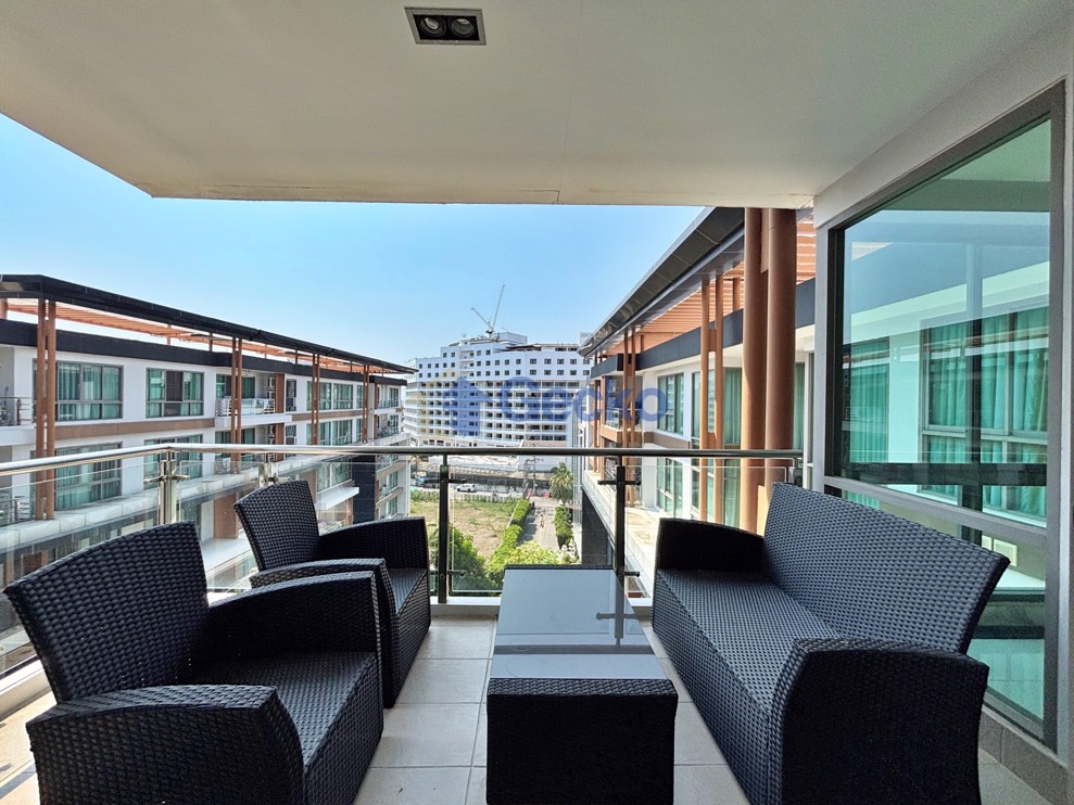 2 Bedrooms Condo in The Urban Central Pattaya C013312 (Cover Photo)