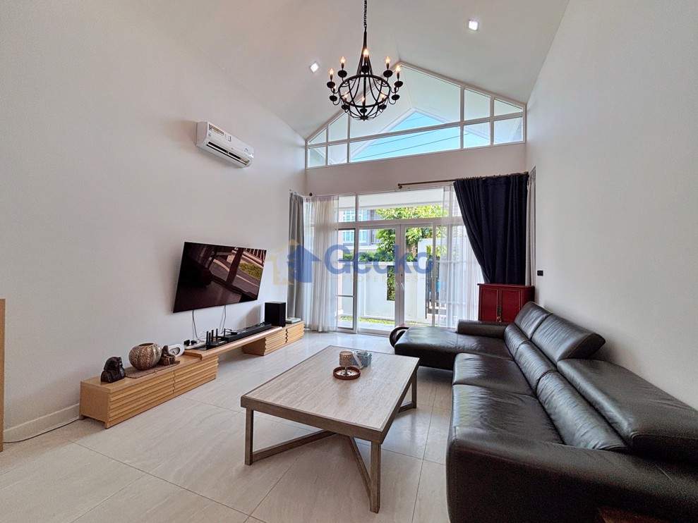 3 ห้องนอน บ้าน in Patta Prime  พัทยาตะวันออก H013314 (Photo 3)