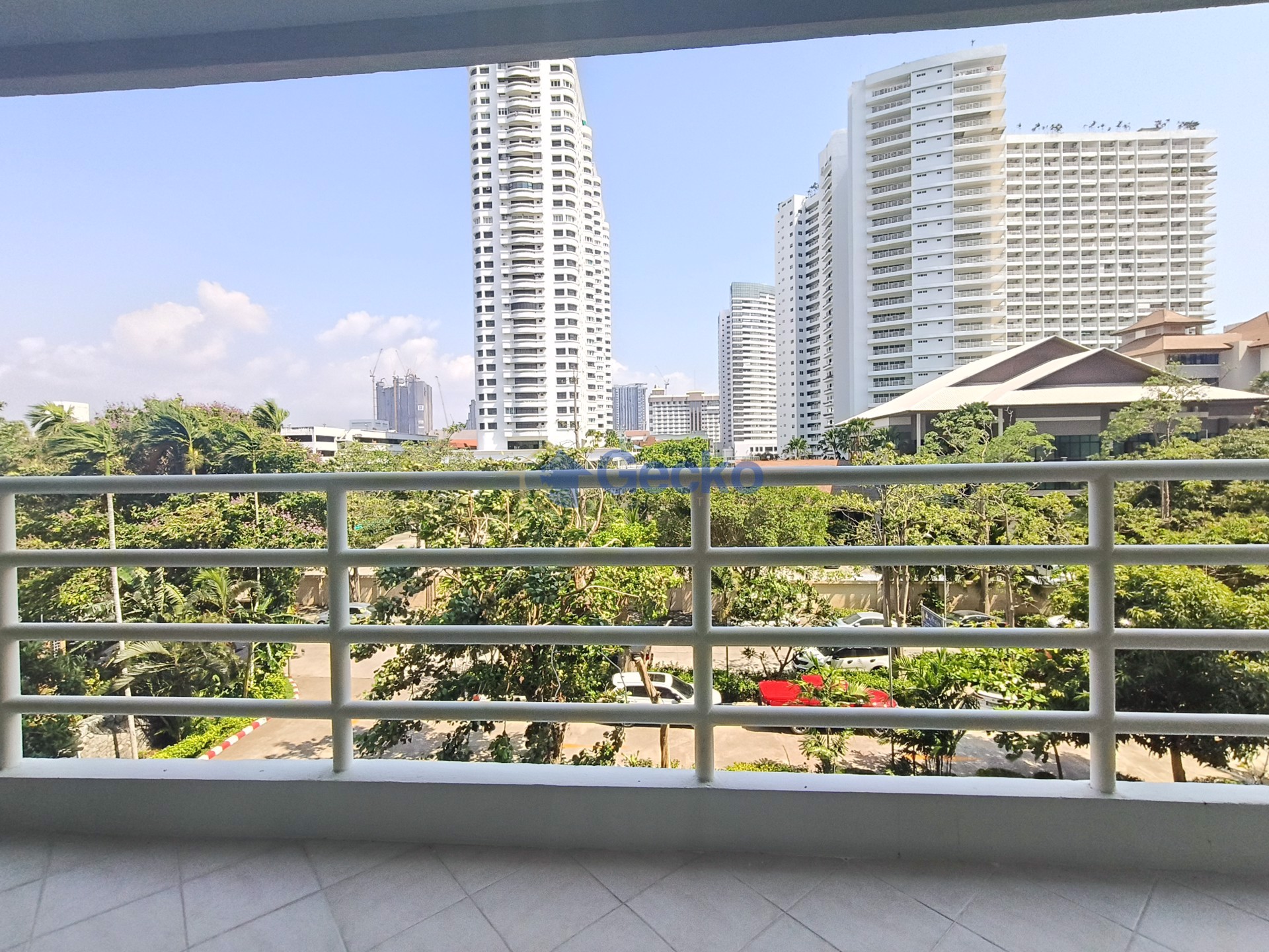 1 Bedroom Condo in View Talay 5 Jomtien C013315