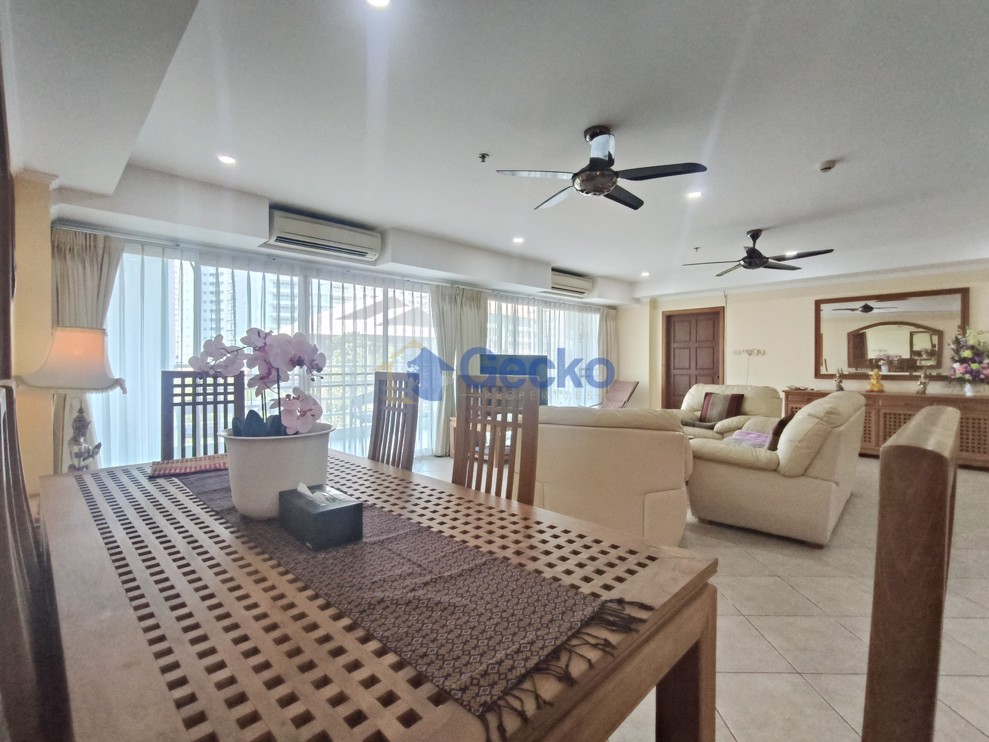 1 Bedroom Condo in View Talay 5 Jomtien C013315 (Photo 1)