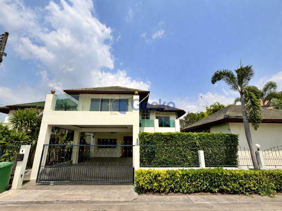 5 ห้องนอน บ้าน in Green Field Villa 1  พัทยาตะวันออก H013316 (Photo 1)