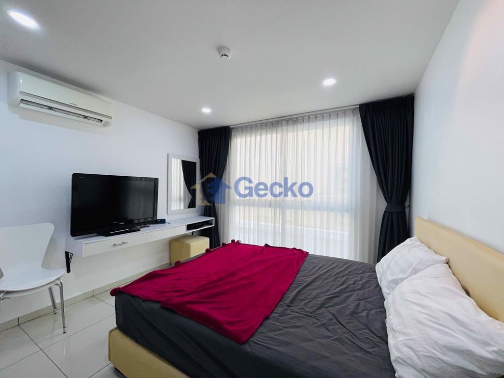 1 Bedroom Condo in Art on the Hill Pratumnak C013323 (Photo 4)