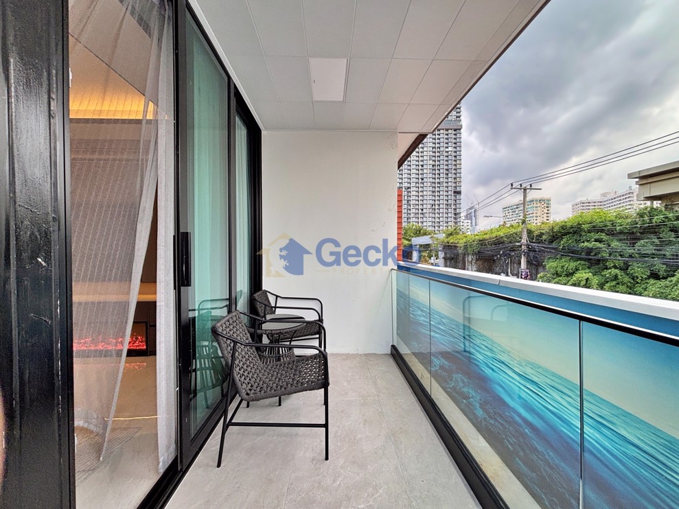 1 Bedroom Condo in Sea Sky by Sands Pratumnak C013342 (Photo 1)
