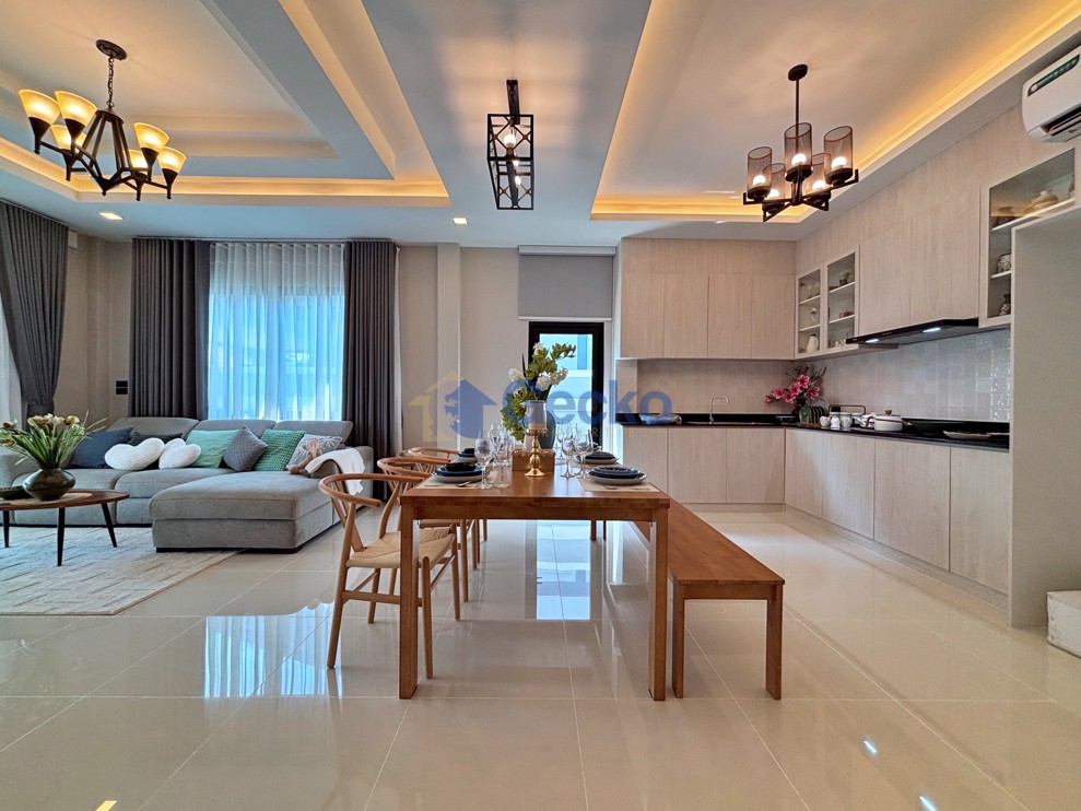 3 ห้องนอน บ้าน in SP Village 1  พัทยาตะวันออก H013345 (Photo 3)