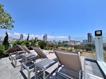 2 Bedrooms Condo in Key Residence Condo Pratumnak C013366