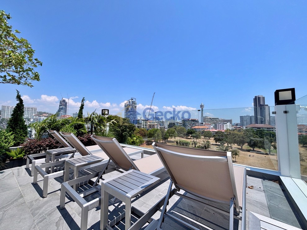 2 Bedrooms Condo in Key Residence Condo Pratumnak C013366 (Cover Photo)