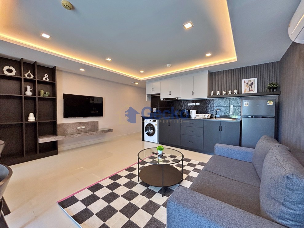 1 Bedroom Condo in Key Residence Condo Pratumnak C013368 (Photo 1)