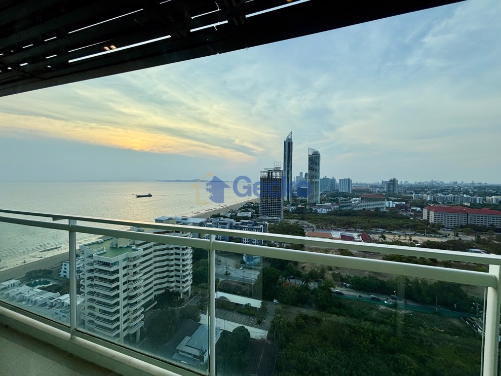 2 Bedrooms Condo in Veranda Residence Pattaya Na Jomtien C013390 (Photo 1)