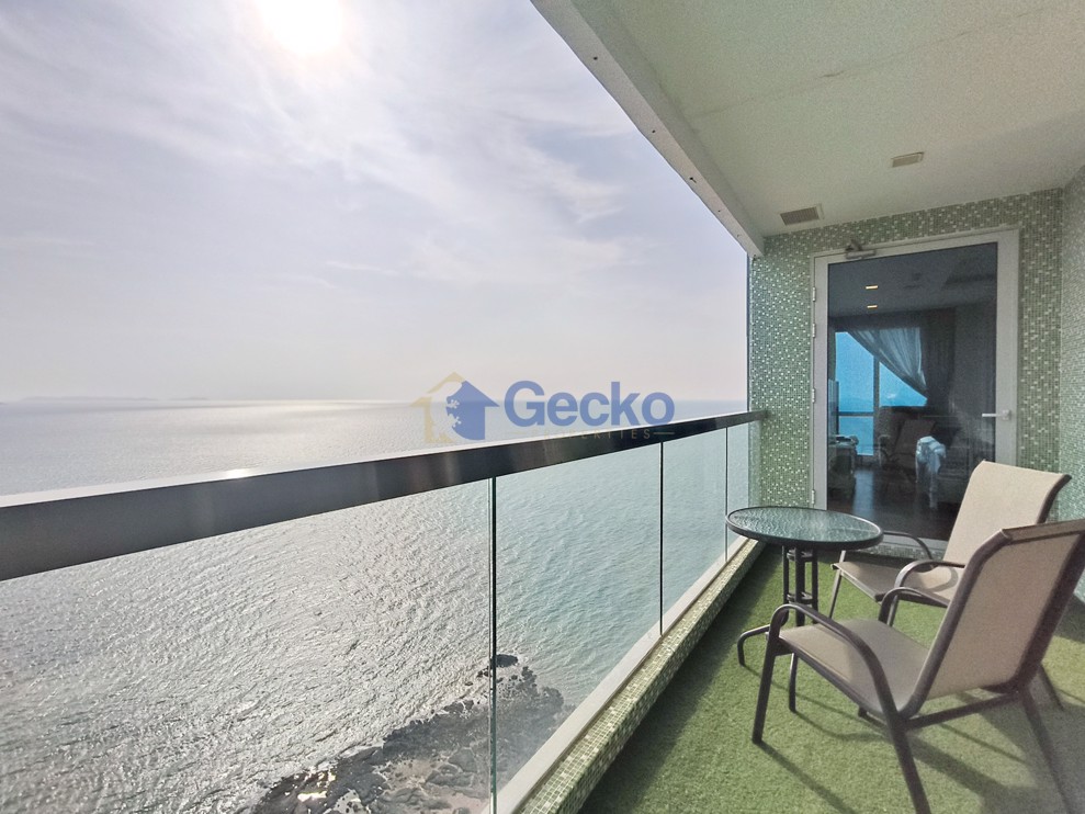 2 Bedrooms Condo in The Palm Wongamat Beach Wongamat C013392 (Photo 1)