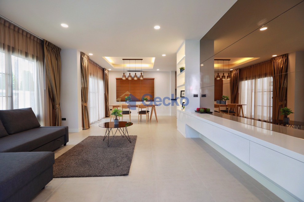 3 ห้องนอน บ้าน in Patta Prime  พัทยาตะวันออก H008829 (Photo 4)