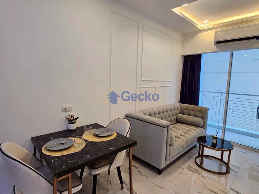 1 Bedroom Condo in Empire Tower Pattaya Jomtien C013403 (Photo 3)