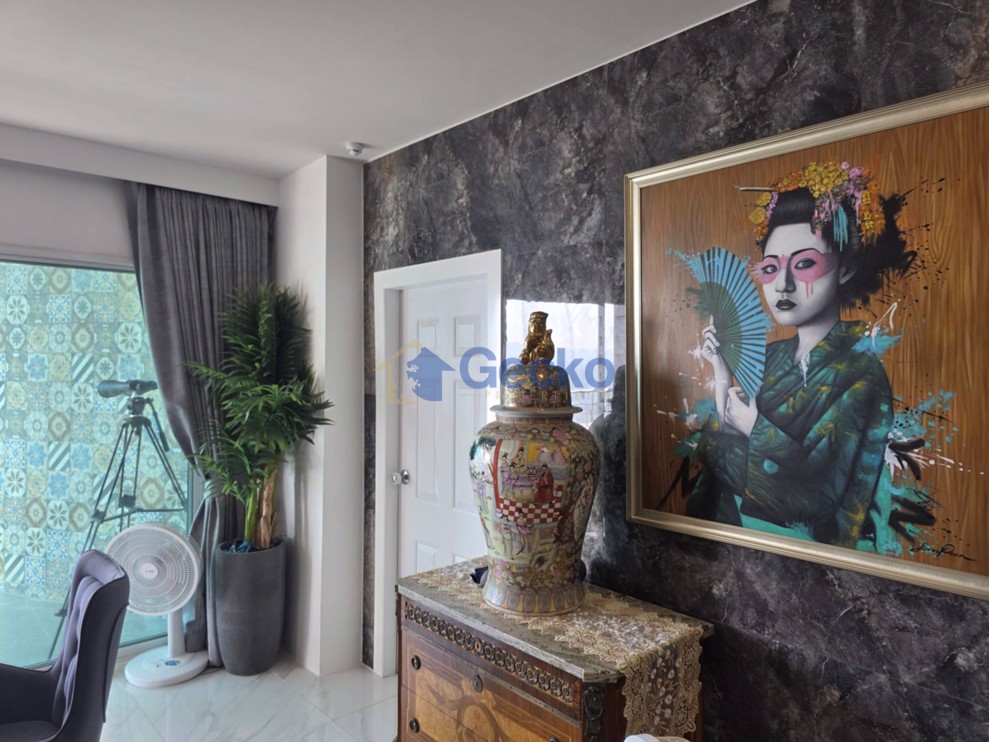 1 Bedroom Condo in View Talay 3 Pratumnak C013409 (Photo 2)