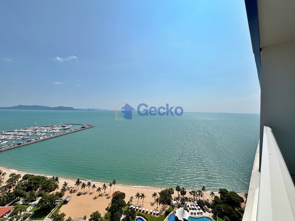 2 Bedrooms Condo in  Movenpick White Sand Beach Pattaya Na Jomtien C013414 (Photo 3)