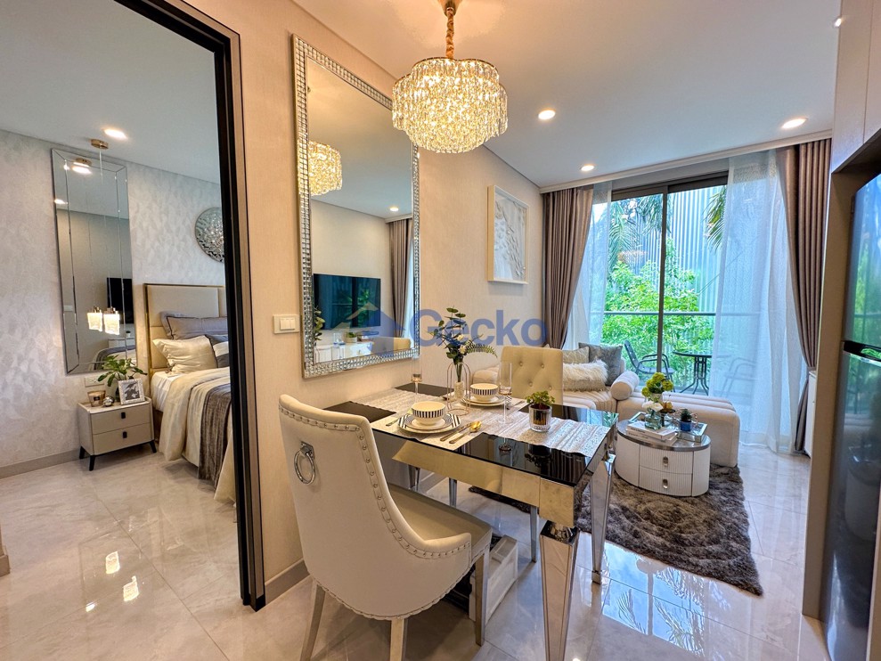 1 Bedroom Condo in Copacabana Coral Reef Jomtien Jomtien C013420 (Photo 2)