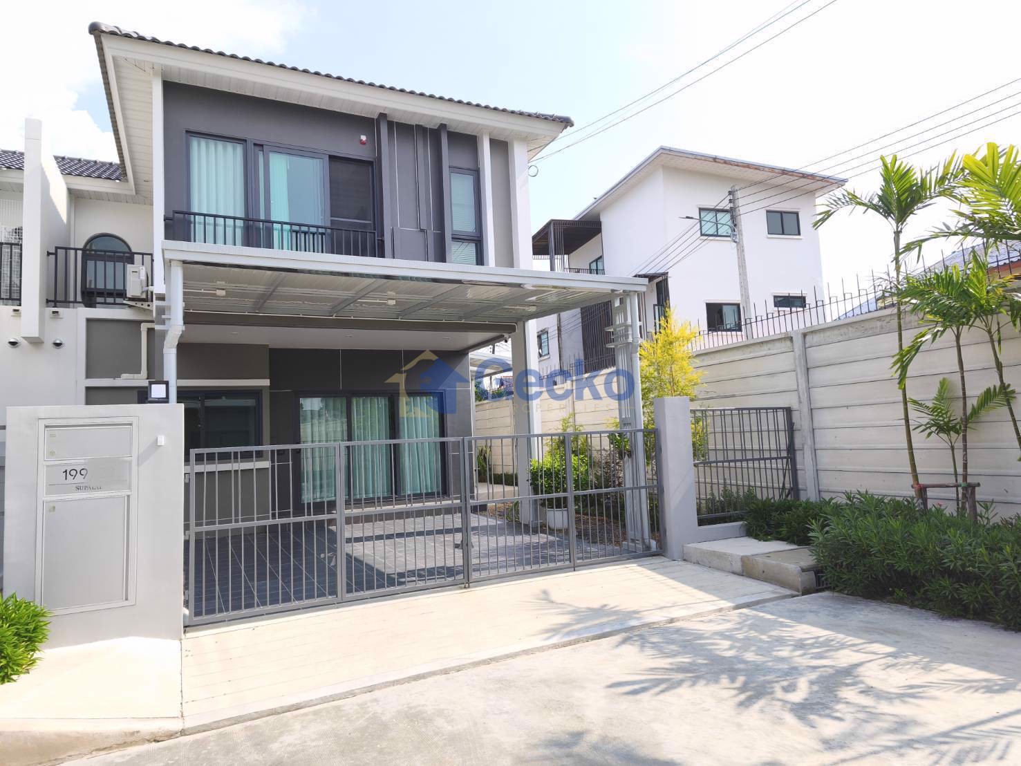 4 ห้องนอน บ้าน in Supalai Palm Ville  บางละมุง H013425