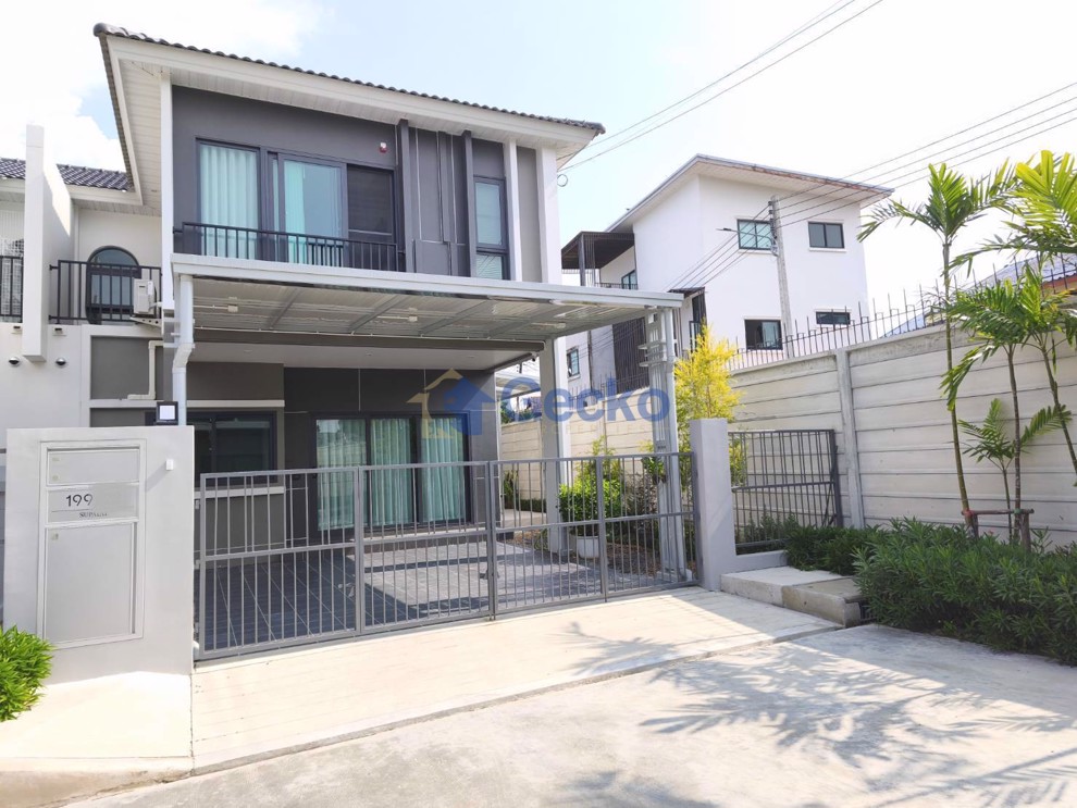 4 ห้องนอน บ้าน in Supalai Palm Ville  บางละมุง H013425 (Cover Photo)