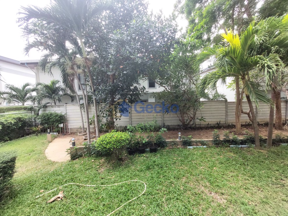 2 Bedrooms Condo in The Park Jomtien Jomtien C013423 (Photo 2)