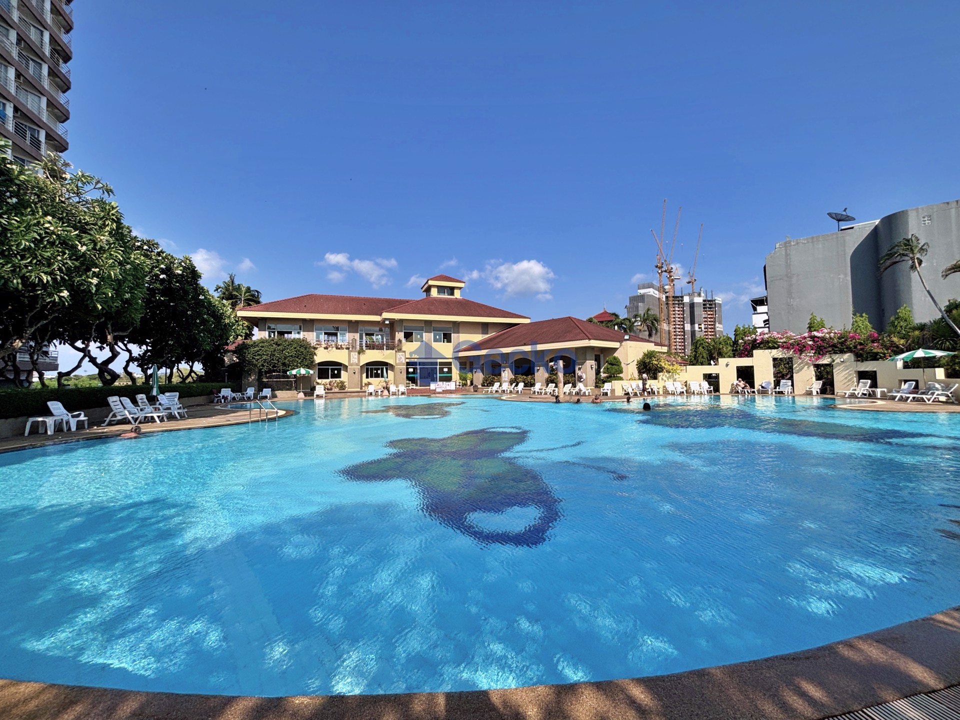 2 Bedrooms Condo in Jomtien Beach Condo Jomtien C013440