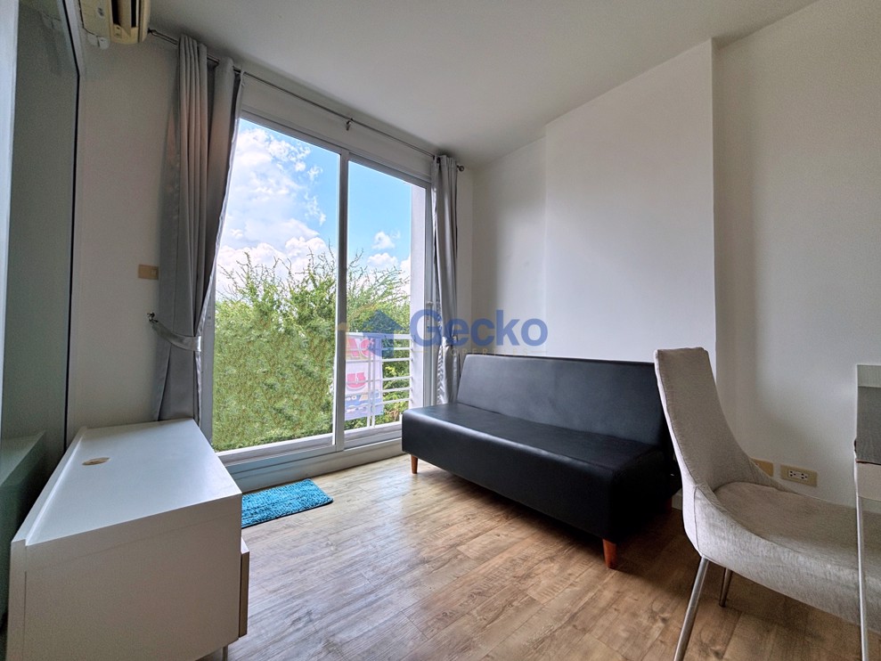 1 Bedroom Condo in Neo Sea View Jomtien C013454 (Photo 2)