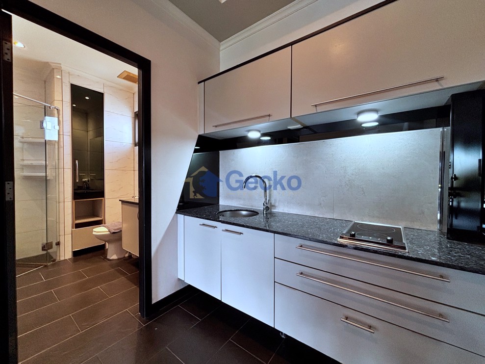 Studio Condo in Diana Estates Central Pattaya C013457 (Photo 4)