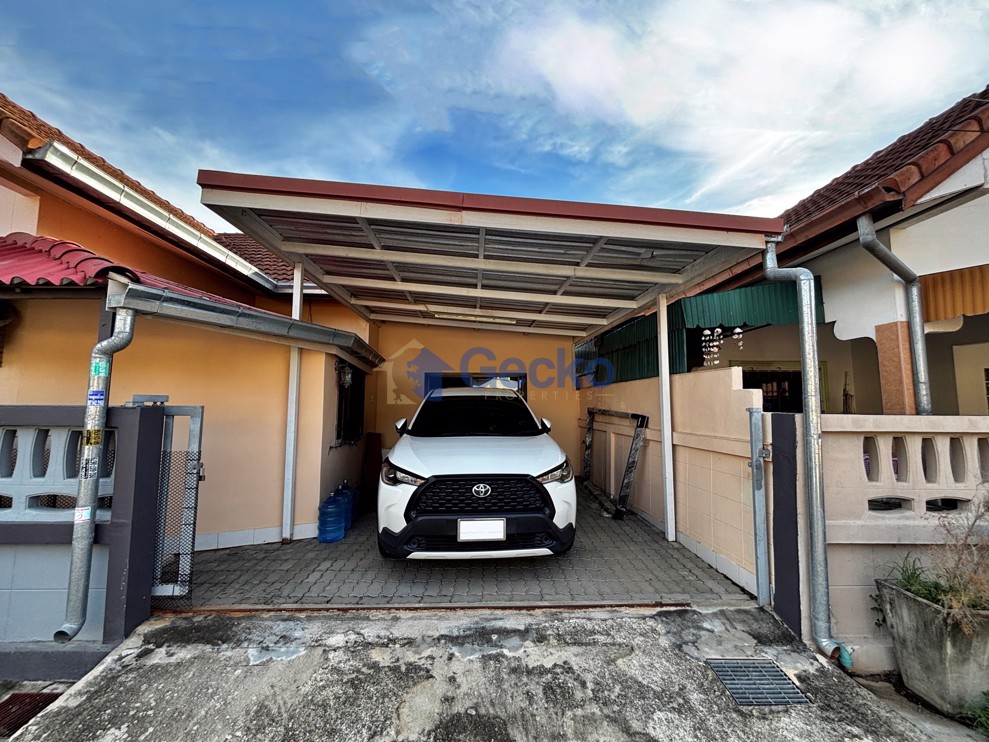 2 Bedrooms House in VJ Land and House  East Pattaya H013459 (Photo 1)