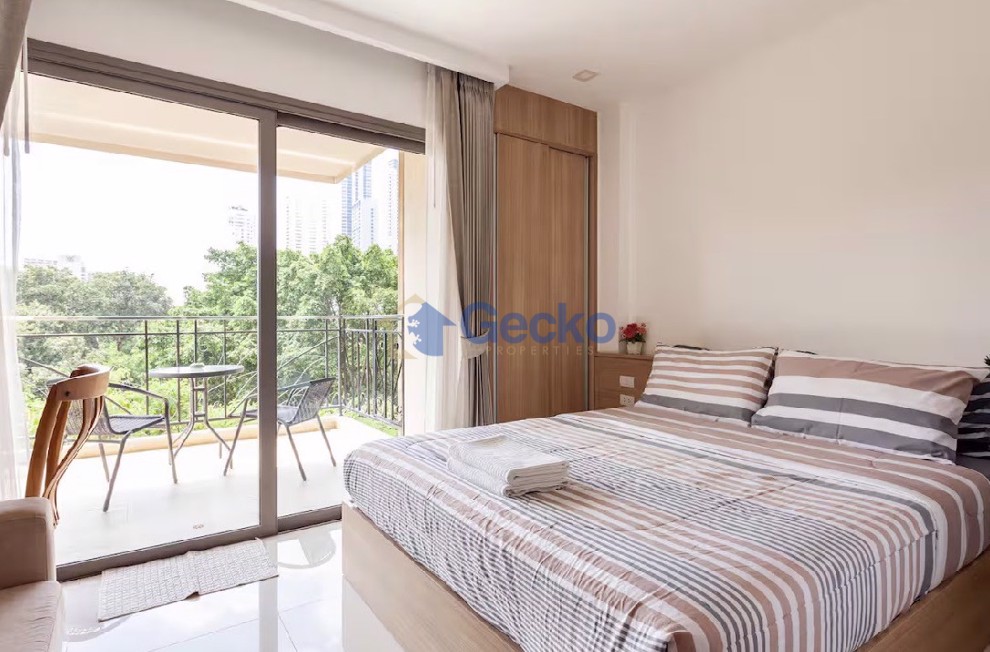 Studio Condo in City Garden Tropicana Wongamat C006914 (Photo 3)