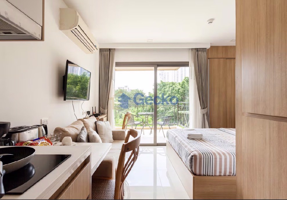 Studio Condo in City Garden Tropicana Wongamat C006914 (Photo 1)