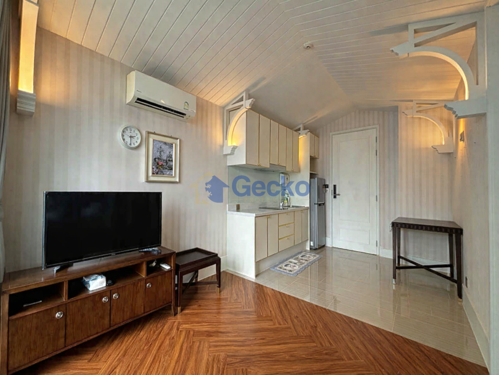 1 Bedroom Condo in Grand Florida Beachfront Condo Resort Na Jomtien C013466 (Photo 1)