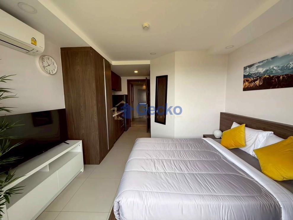 สตูดิโอ คอนโดมิเนี่ยม in Econdo Bang Saray บางเสร่ C011008 (Photo 2)