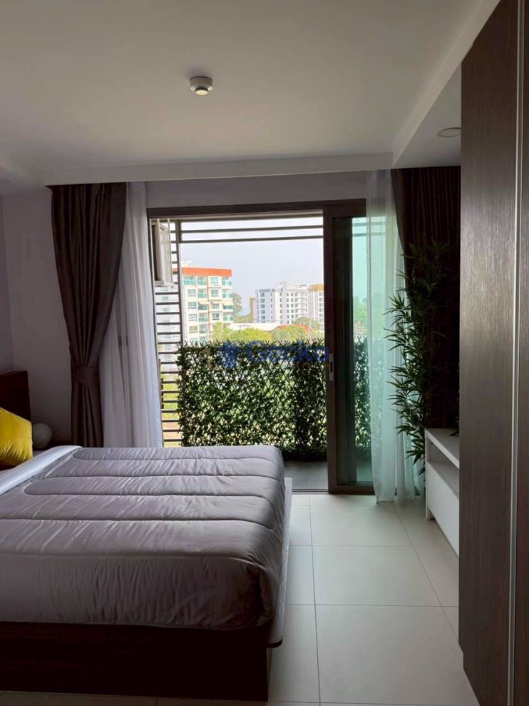 สตูดิโอ คอนโดมิเนี่ยม in Econdo Bang Saray บางเสร่ C011008 (Photo 1)