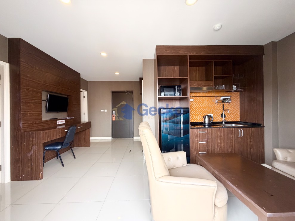 2 Bedrooms Condo in New Nordic Marcus 3 Pratumnak C013477 (Photo 2)