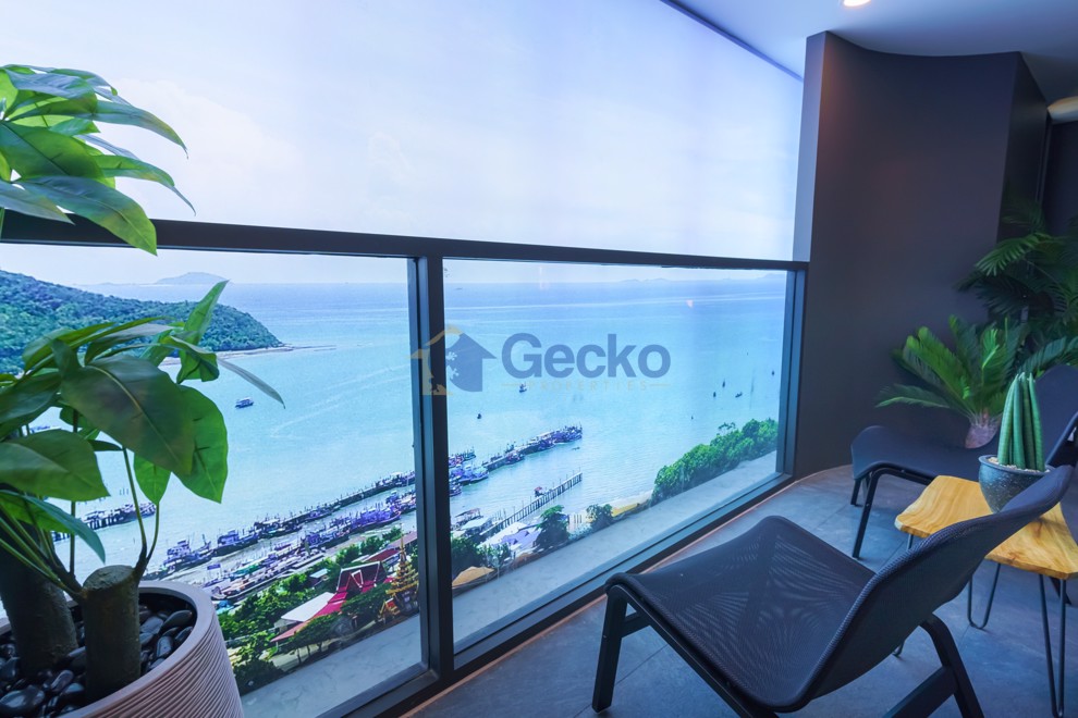 2 Bedrooms Condo in Eco Resort Bang Saray C013481 (Photo 3)