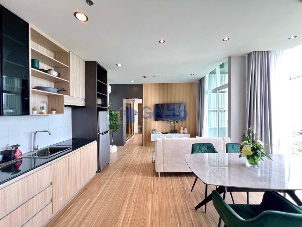 2 Bedrooms Condo in The Twin Towers  Jomtien C013489 (Photo 2)