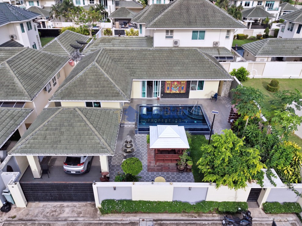 3 Bedrooms House in Green Field Villa 5  East Pattaya H013493 (Photo 1)