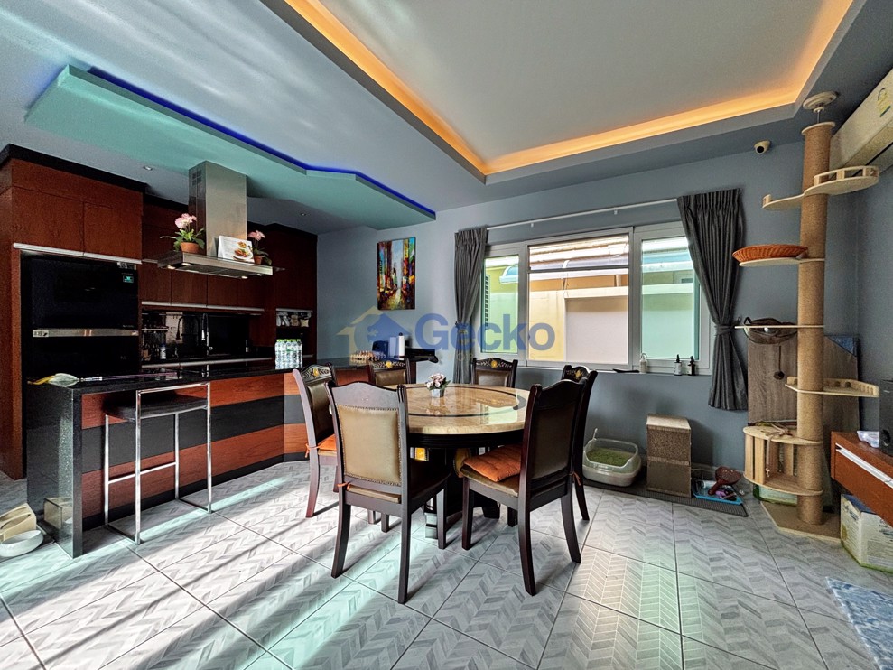 3 Bedrooms House in Green Field Villa 5  East Pattaya H013493 (Photo 4)