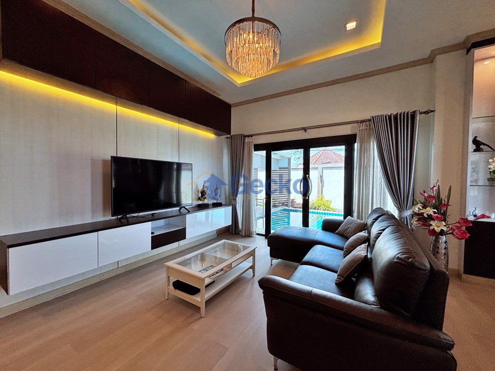 3 Bedrooms House in Living Grand Home   East Pattaya H013497 (Photo 3)