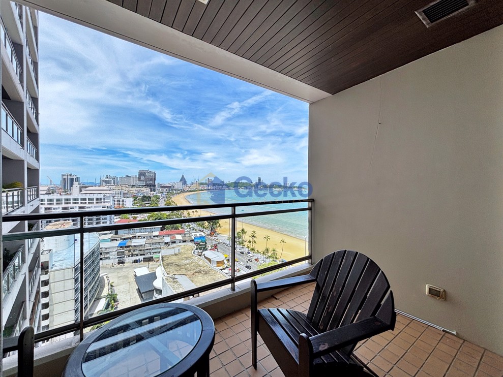 1 Bedroom Condo in Northshore North Pattaya C013503 (Photo 4)