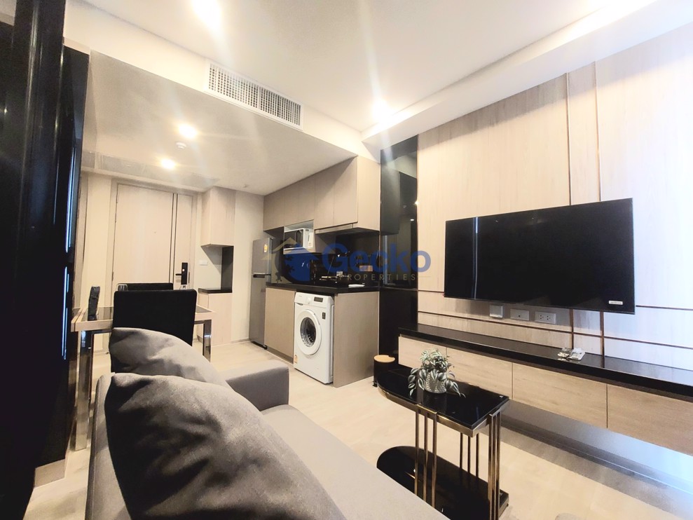 1 Bedroom Condo in The Panora Pattaya Pratumnak C013506 (Photo 1)