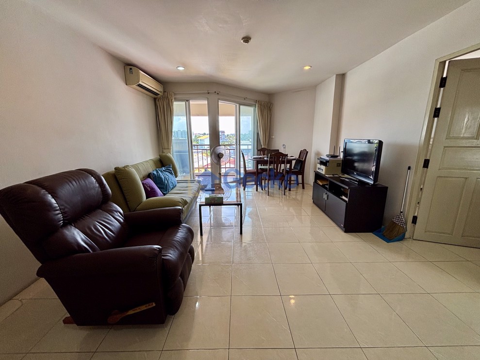 1 Bedroom Condo in Center Point Condominium  Central Pattaya C013507 (Photo 4)