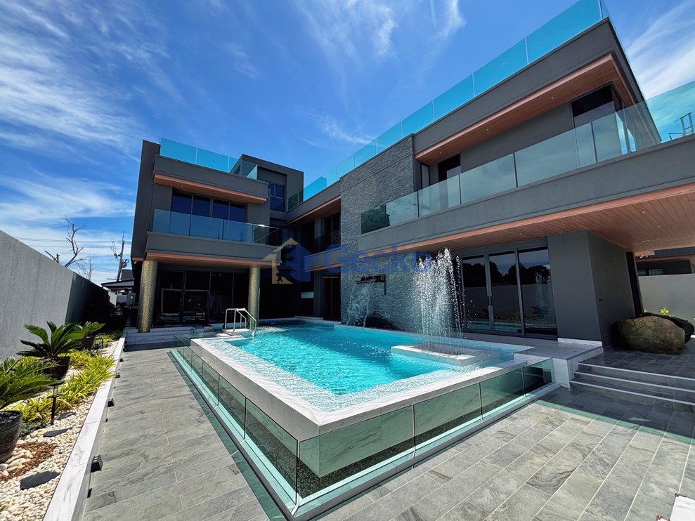 5 Bedrooms House in Alicera Ville   East Pattaya H013370 (Photo 3)