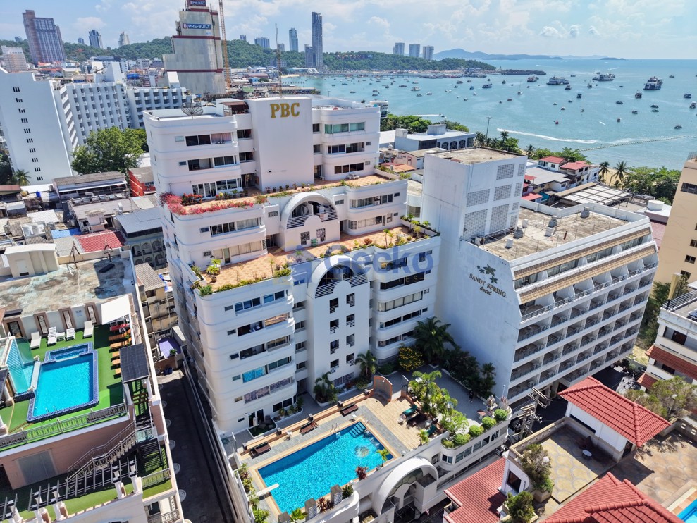 Studio Condo in Pattaya Beach Condo Central Pattaya C013512 (Photo 1)