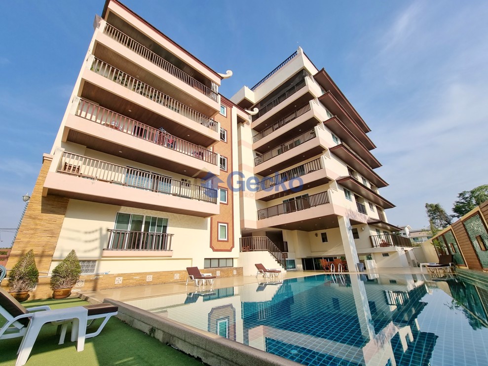 2 Bedrooms Condo in Jomtien Beach Residence Jomtien C011318 (Cover Photo)
