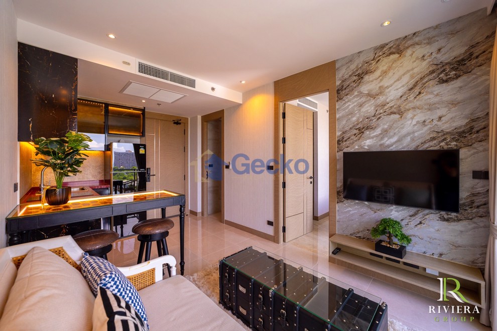 1 Bedroom Condo in The Riviera Ocean Drive Jomtien C013520 (Photo 2)