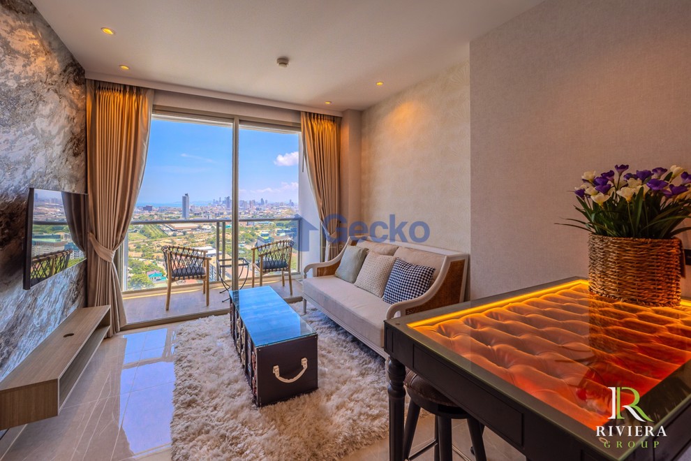1 Bedroom Condo in The Riviera Ocean Drive Jomtien C013521 (Photo 3)