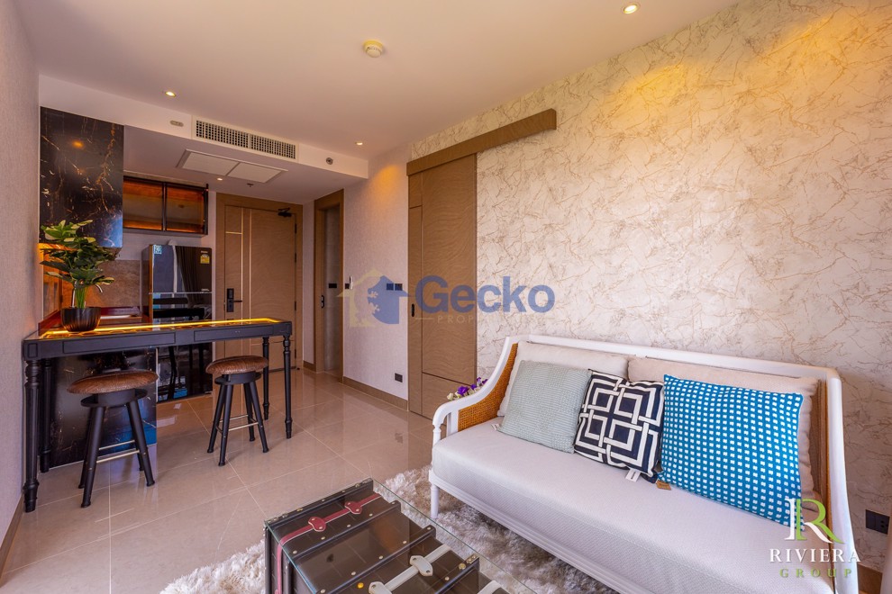 1 Bedroom Condo in The Riviera Ocean Drive Jomtien C013523 (Photo 4)