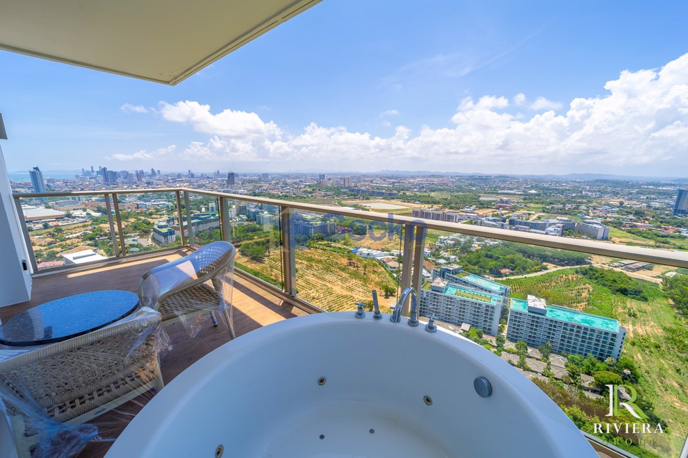 1 Bedroom Condo in The Riviera Ocean Drive Jomtien C013524 (Cover Photo)